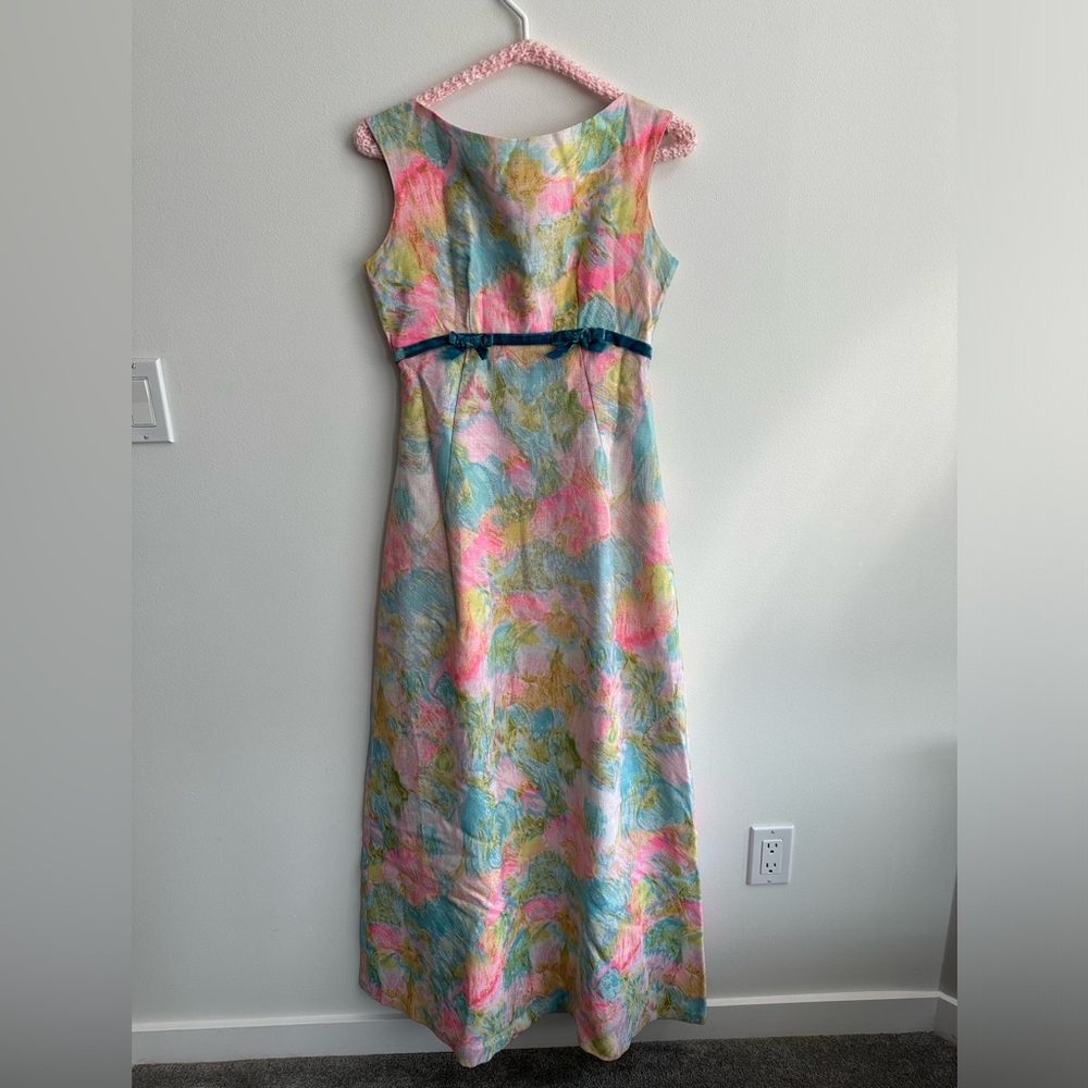 Stunning 1950’s gown
